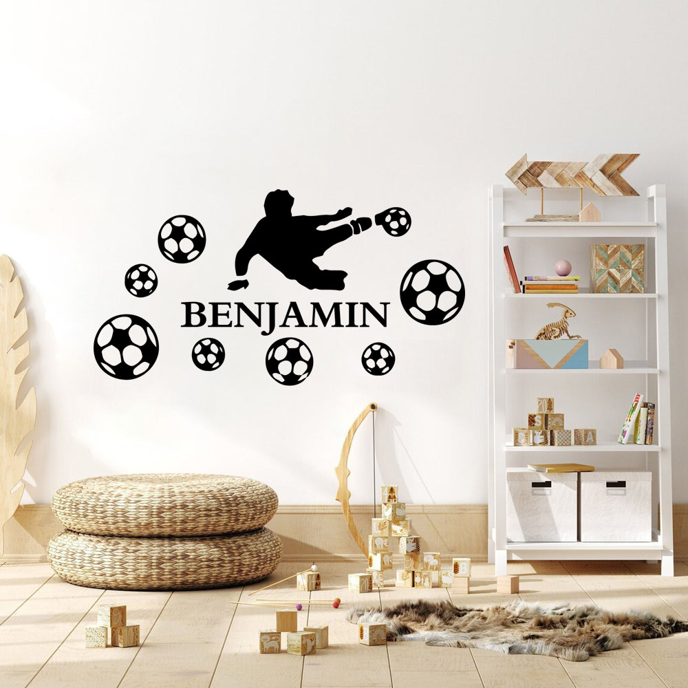 Wall Sticker - 1 Buah Stiker Dinding Bermain Sepak